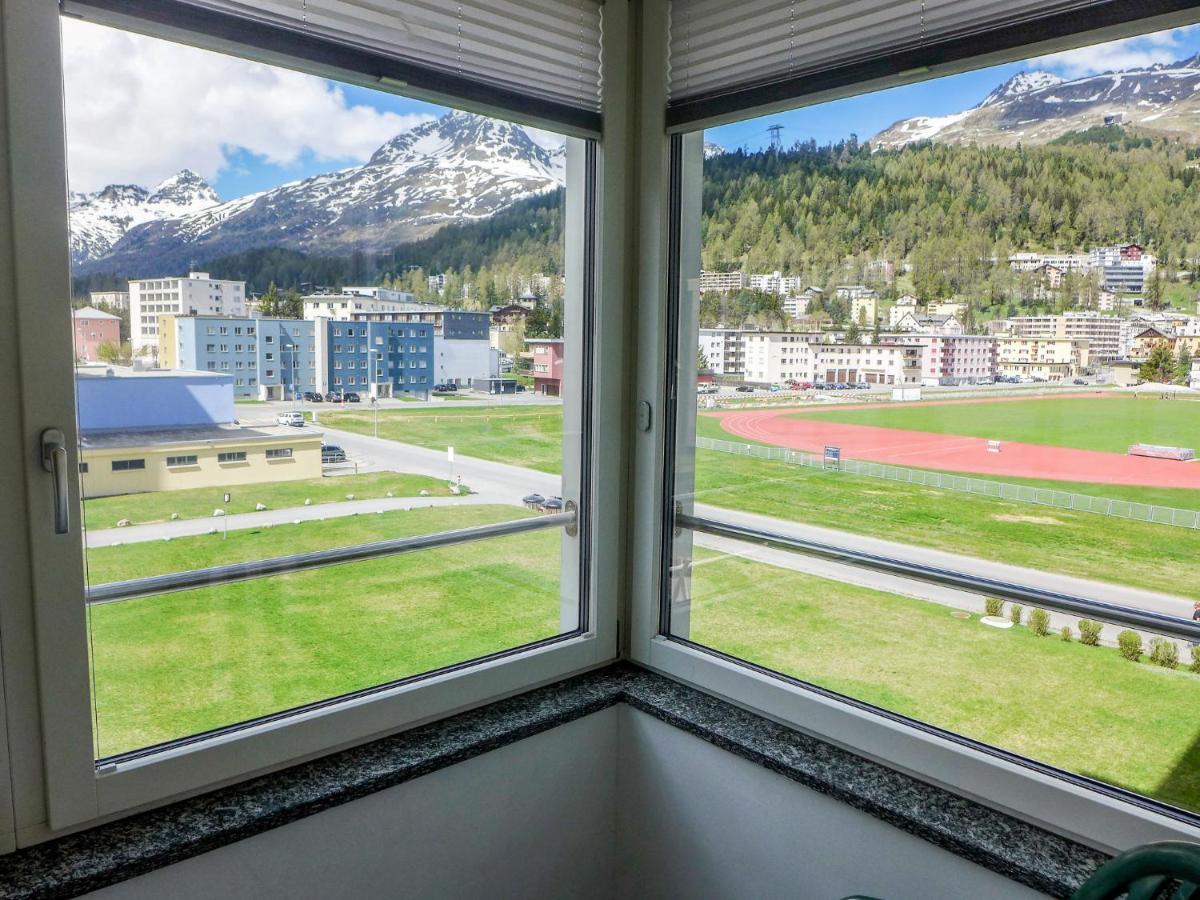 Apartment Chesa Ova Cotschna 305 By Interhome St. Moritz Bagian luar foto